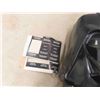 Image 2 : Star Wars Darth Vader Case with 18 Figures 