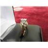 Image 3 : 10kt Gold + Diamond Ring Size 6 , 3.6 Grams