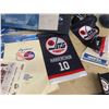 Image 8 : Jets Collectibles : Byfuglien Doll, Hawerchuk Banner, Pamphlets