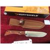 Image 2 : Huntshield Hunter Knife with Sheath and Box 