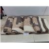 Image 1 : Wool Blanket 'Hilados Y Tejidos' Made in Peru Approx. 90'' x 66'' 