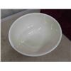 Image 8 : 3 Mixing/Serving Bowls (2) Pyrex 