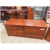 Image 2 : 2 Dressers 4 Drawer 21 1/2'' x 50'' x 18'' 