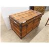 Image 2 : Antique Trunk 22'' x 39'' x 21'' 