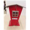 Image 2 : 2 Metal Bird Feeders Audubon 15 1/2'' x 11'' x 6 1/2'' Red House