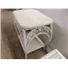 Image 8 : 2 Wicker Stands 24'' x 20'' x 15'' , 17'' x 18'' x 15'' 