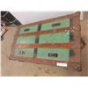 Image 3 : Big Green Shipping Trunk 24'' x 22'' x 36'' 