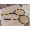 Image 2 : 4 Tennis Rackets : Wilson, Venture, System 20
