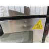 Image 2 : New/Store Return Gourmia 7.6L Digital Air Fryer - Dent on Face,