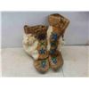 Image 2 : Beaded Mukluks Sole Measures Approx. 9 1/2'' - Damage on Side 