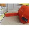 Image 8 : 2 Hard Chain Saw Cases 