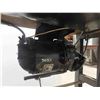 Image 8 : Singer Industrial Sewing Machine 