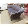 Image 2 : Couch 83'' Wide 