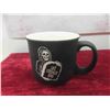 Image 8 : Vintage Gothic Skull/Skeleton Lot: Tray, Jug, Candle Holder