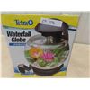 Image 2 : Tetra Waterfall Glove 1.8 Gallon 