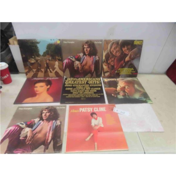 8 Albums : Beatles, Kenny Rogers, Peter Frampton, 