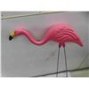 Image 2 : Vintage Pink Flamingo Blow Mold Lawn Ornament. Transconas 