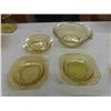 Image 4 : 40 Pieces Amber Depression Table Ware 