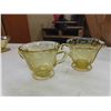 Image 9 : 40 Pieces Amber Depression Table Ware 