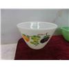Image 4 : Fireking + Pyrex Casserole Dishes &  Mixing Bowls 