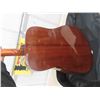 Image 11 : Walden D 520 Acoustic Guitar with Soft Case 