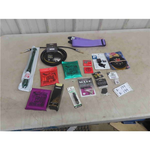 New Guitar Accessories: String, Picks, Mini Clip 