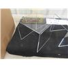 Image 3 : 32 Acrylic Risers or Display Shelves 6'' x 6'' x 6'' 