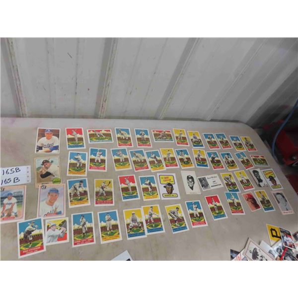 50+ Baseball Cards 