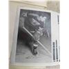 Image 17 : Photo Album with 30 Early Hockey Photo 