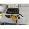 Image 1 : Dewalt DW557 1'' Rotary Hammer with Case and Some Bits 