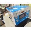 Image 7 : New Hamilton Beach Microwave Oven 1.1Cu at Capacity 1000 Watts 