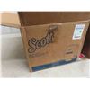 Image 3 : New Scott Manual Roll Towel Dispenser, New Purale Liquit 