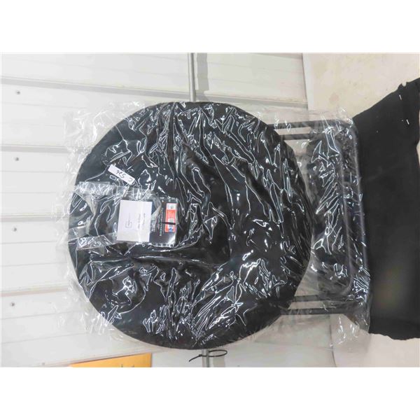 New Main Stays Moon Chair 