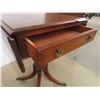 Image 4 : Duncan Phyfe Pedestal Drop Leaf Stand 26'' x 16'' x 17'' 