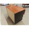 Image 6 : Night Stand / End Table 2 Drawers 23'' x 28'' x