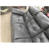 Image 5 : Leather / Leather Style Reclining Couch 90'' Wide