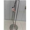 Image 2 : Floor Lamp 