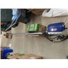 Image 2 : Genie Garage Door Opener Model 1022 - Works but Needs End Piece, 
