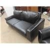 Image 5 : 2 Leather/Leather Style Couch 81'' Wide , Love Seat