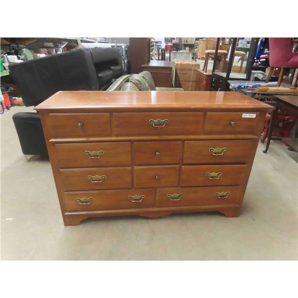 Maple Dresser 37'' x 56'' x 18'' 