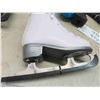Image 5 : New Youth Figure Skates & Roller Blades Size 8 