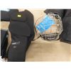 Image 5 : New Hockey Equipment : Mask, Pants & more 