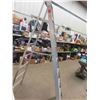 Image 4 : Grade 2 Step Ladder 8ft 