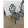 Image 2 : 2 Bistro Chairs 
