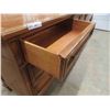 Image 9 : 2 Dressers 54'' x 39'' x 19'' & 32'' x 78'' x 19'' Plus Mirror 46'' x 45''