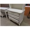 Image 5 : 3pce Bedroom Set: Dresser with hutch 77'' x 32'' x 19'',