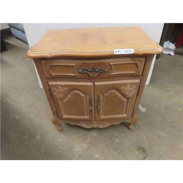 End Table/Night Stand 25'' x 25'' x 16'' 