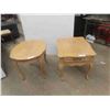 Image 1 : 2 End Tables 22'' x 27'' x 22'' 