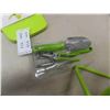 Image 3 : Green Scene 6pce Gardening Kit - New or Like New