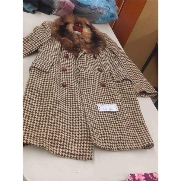 Plaid with Fur Collar Coat 